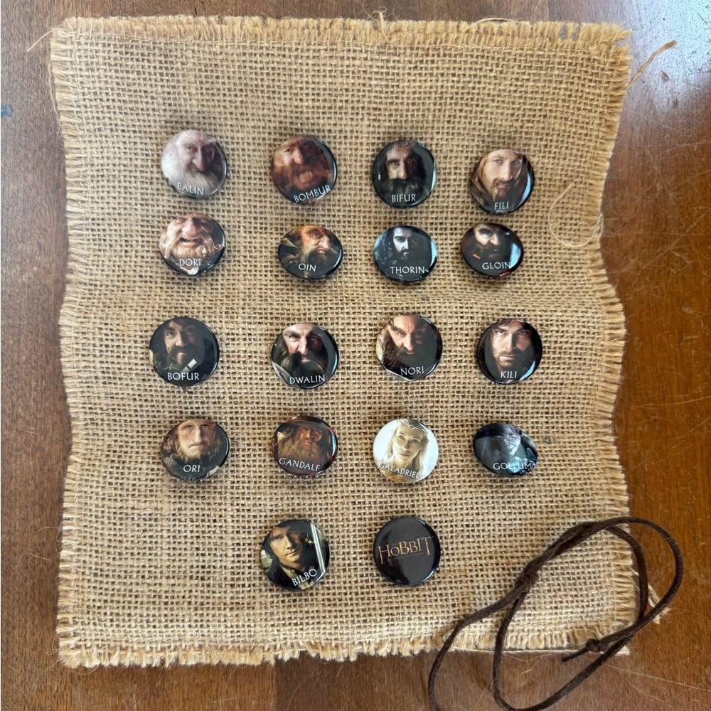 The 2012 Hobbit Collectible 18 button Set, New